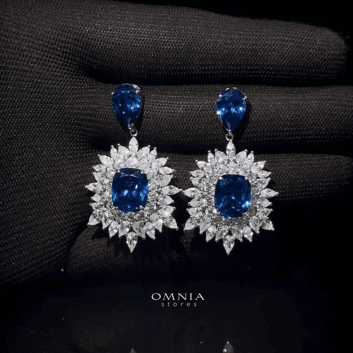 Omnia Thalia Blue Earring in 92.5 Silver High Quality Simulated diamonds - OMNIASTORES UAE