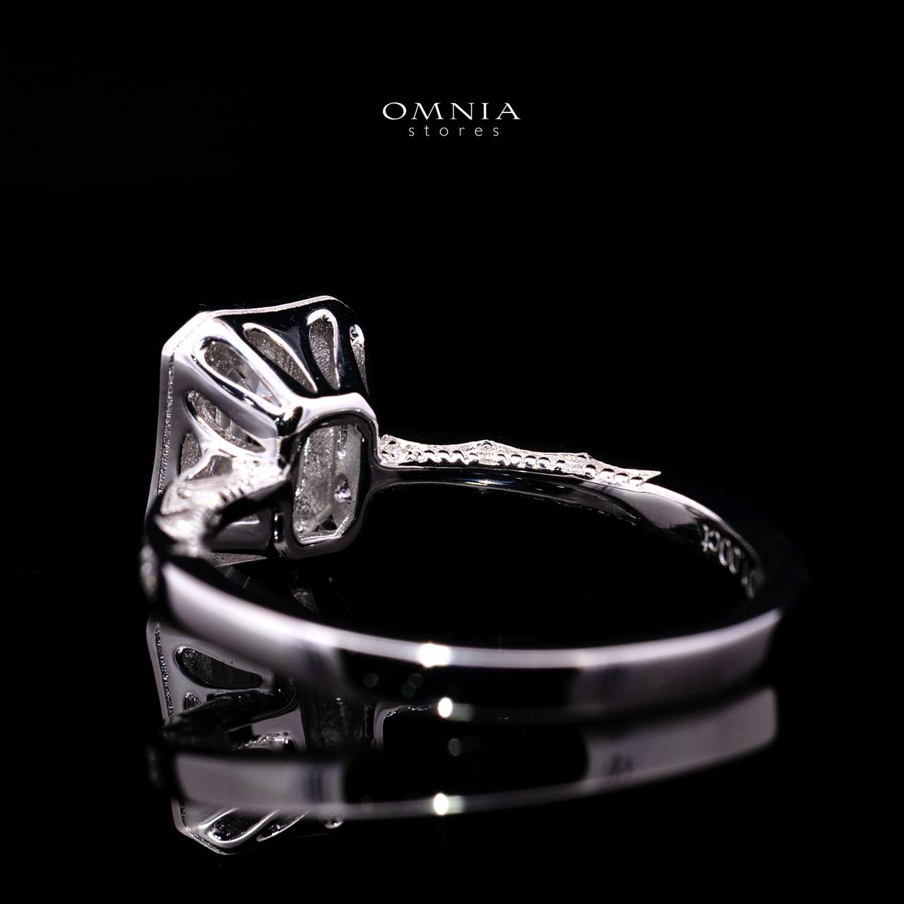 Diane Emerald-Cut Moissanite Ring 5x7mm (1CT) in 925 Sterling Silver Gold Plated