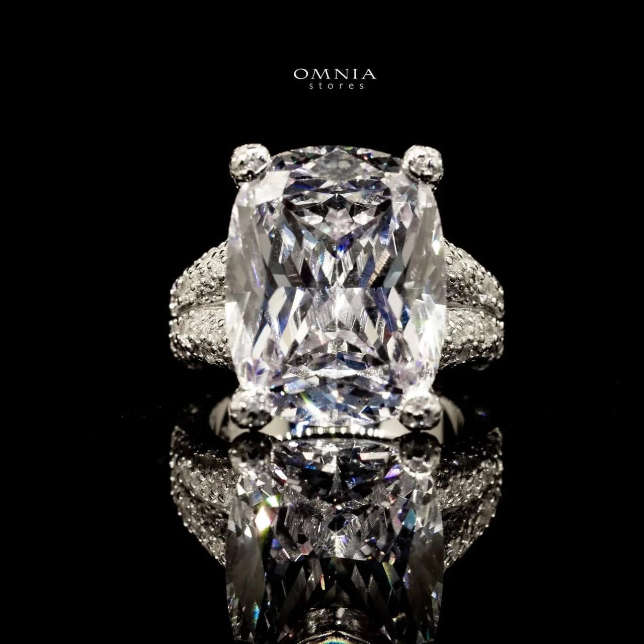 Omnia Diya white Ring 92.5 Silver in High Quality Simulated Diamonds - OMNIASTORES UAE