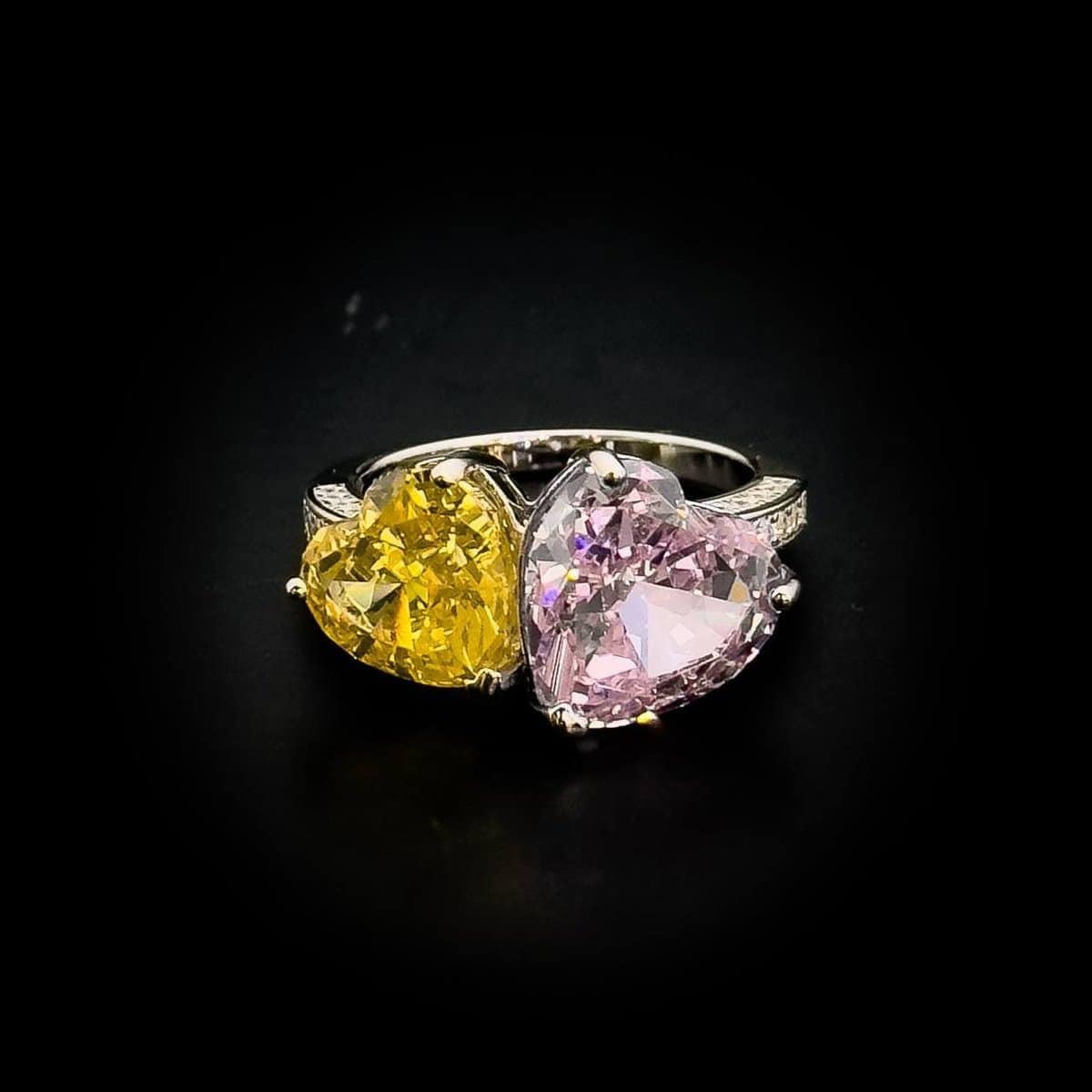 Omnia Dual Heart Ring in 92.5 Silver with High-Quality Yellow and Pink Simulated Diamonds - OMNIASTORES UAE
