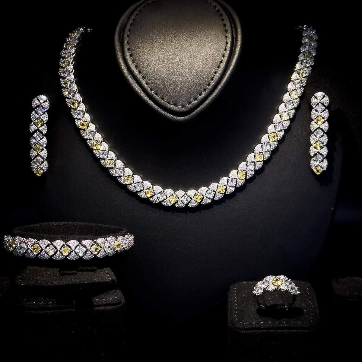 Omnia Layan Yellow Bridal Full Set | High-Quality Zircon Stones with Rhodium-Plated Finish