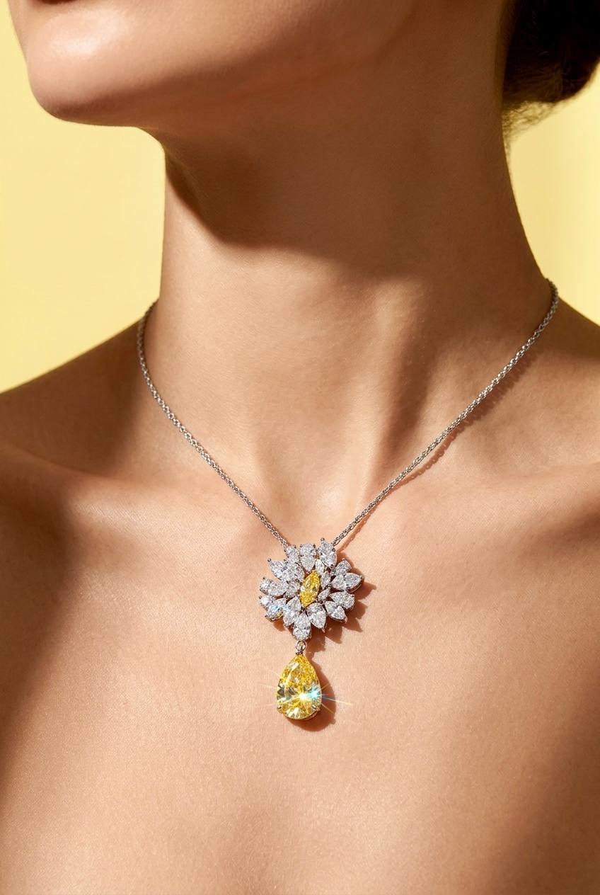 Omnia Nakaret Yellow Necklace 925 Silver In High Quality Simulated diamonds