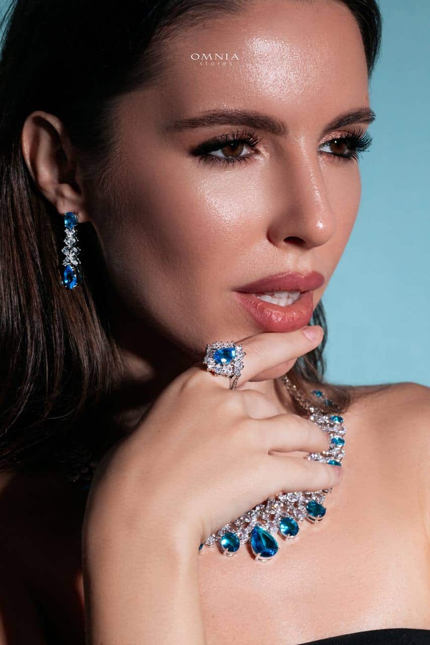 Omnia Suhana Sky Blue Bridal Full Set Designed with Pear-Cut and Round Simulated Diamonds in High-Quality Rhodium Plated Finish - OMNIASTORES UAE