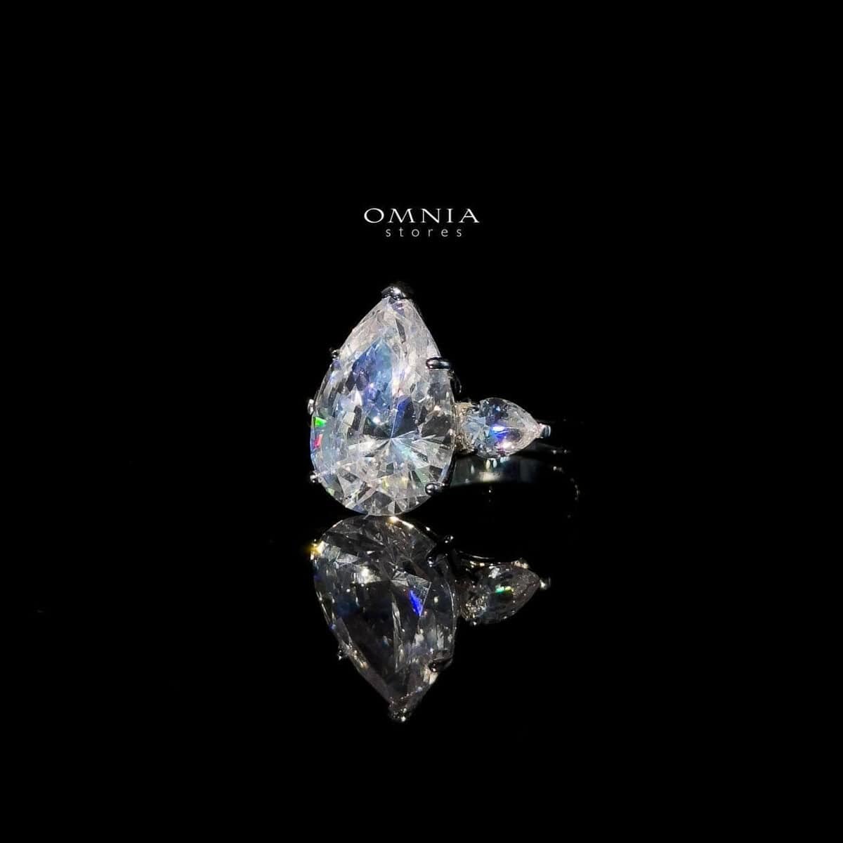 Omnia Carima White Ring 92.5 Silver in High Quality Simulated Diamonds - OMNIASTORES UAE