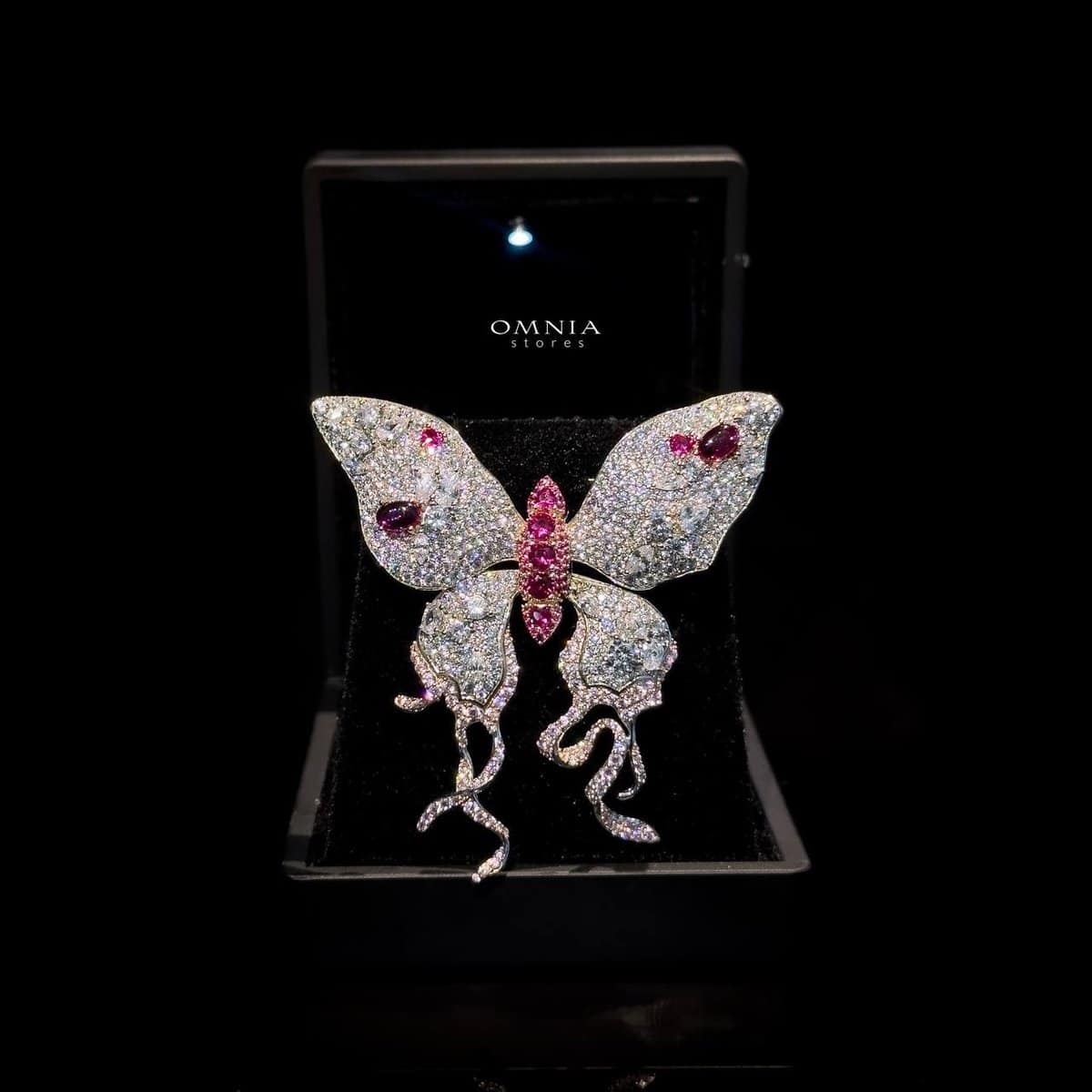Omnia Freya Butterfly brooch in 92.5 Silver In High Quality Simulated diamonds - OMNIASTORES UAE
