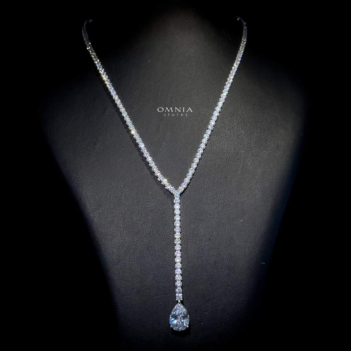 Omnia Anya White Necklace 92.5 Silver In High Quality Simulated diamonds - OMNIASTORES UAE
