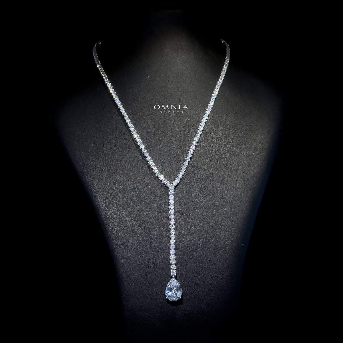 Omnia Anya White Necklace 92.5 Silver In High Quality Simulated diamonds - OMNIASTORES UAE