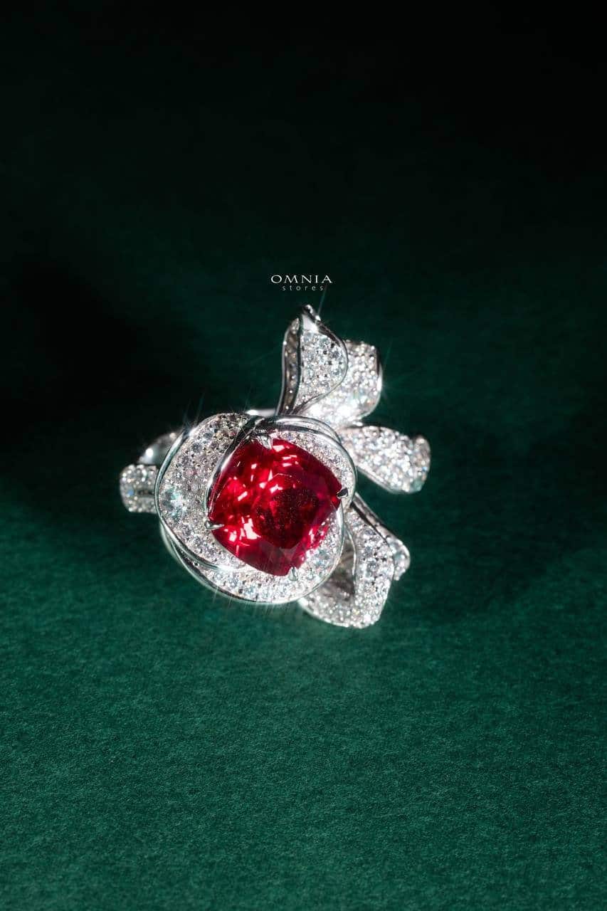 Omnia Darcy Ring 92.5 Pure Silver in High Quality Simulated Diamonds - OMNIASTORES UAE