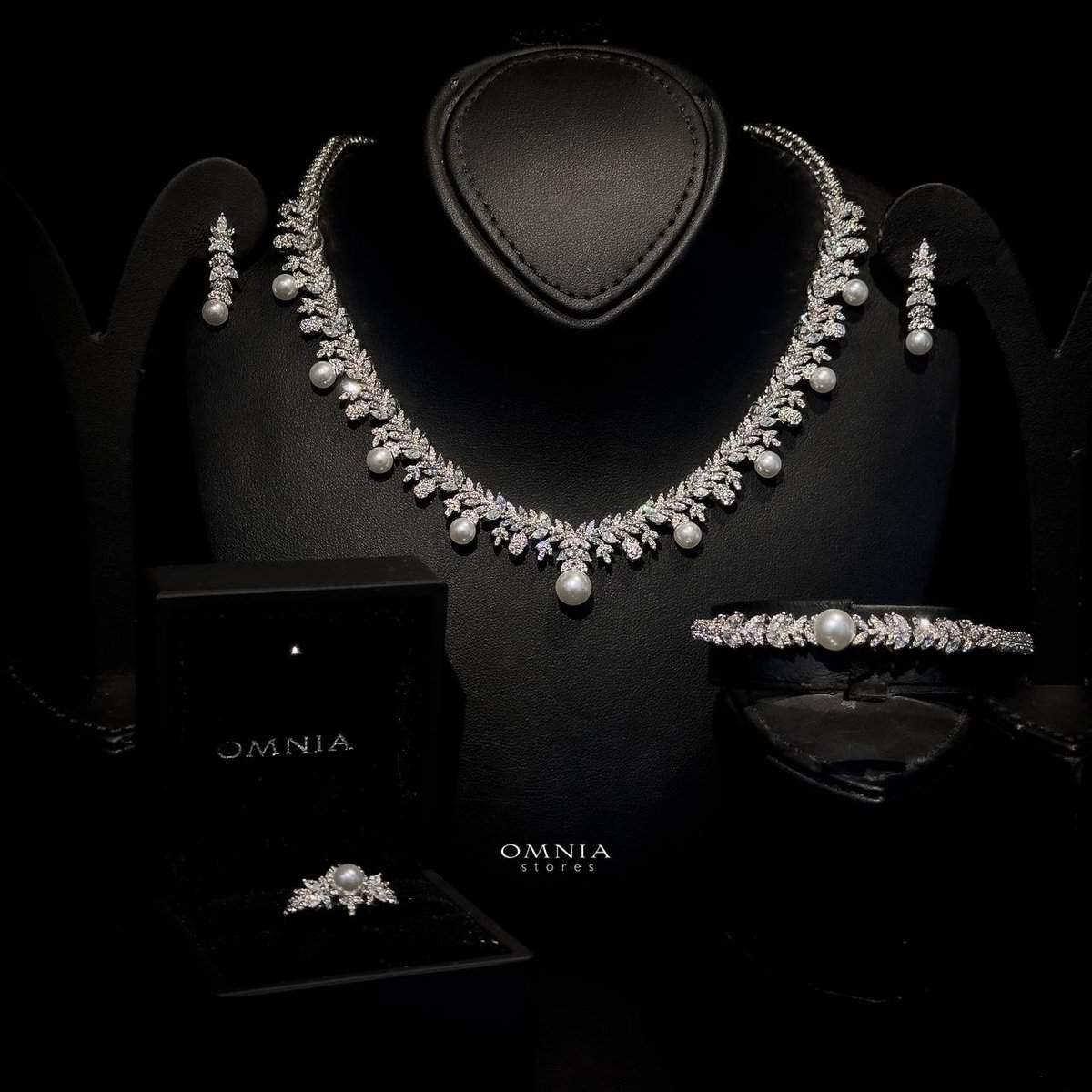 Omnia Vada - OMNIASTORES UAE