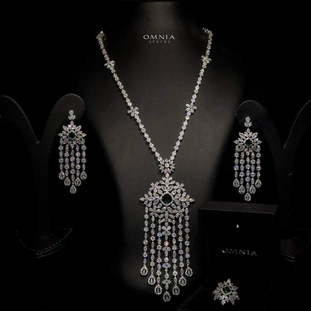 Omnia Eman Green Long chain Set Accessories High Quality Zircon Stone In Rhodium Plated - OMNIASTORES UAE
