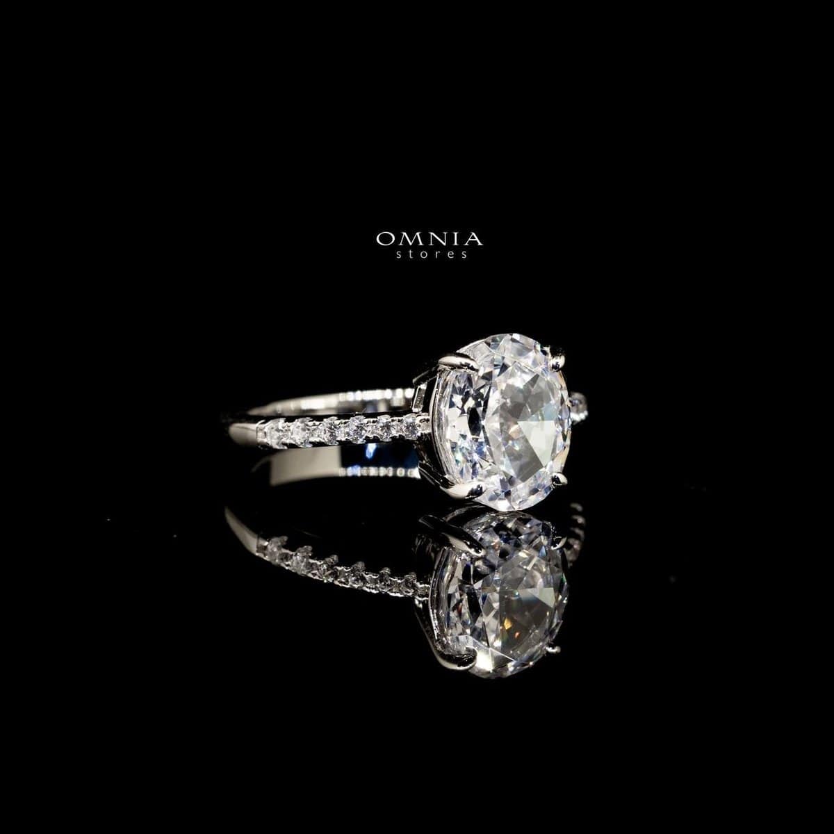 Omnia Bambina White Ring in 92.5 Silver High Quality Simulated diamonds - OMNIASTORES UAE