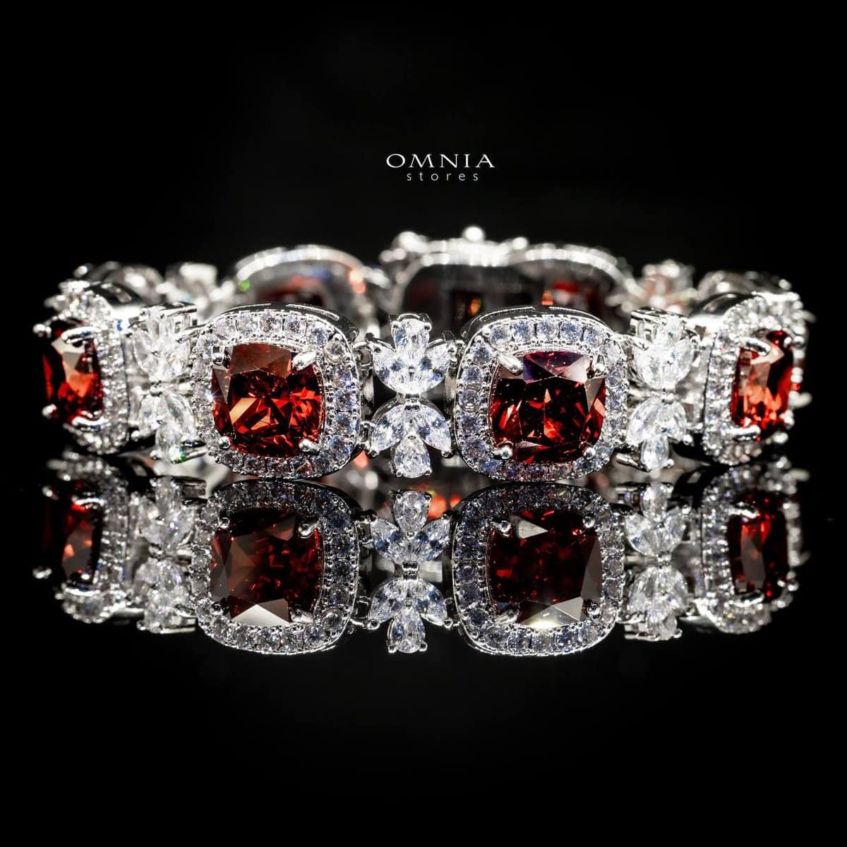 Omnia Akira Bracelet in High Quality Zircon Stone in Tarnish Resistant Plating - OMNIASTORES UAE
