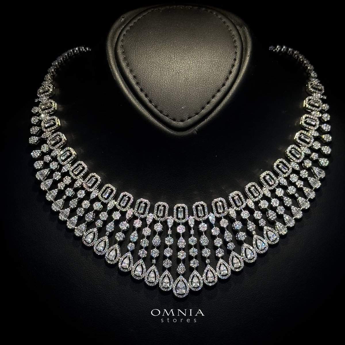 Omnia Latifa Bridal Full Set Accessories in High Quality Zircon Stone Rhodium Plated - OMNIASTORES UAE