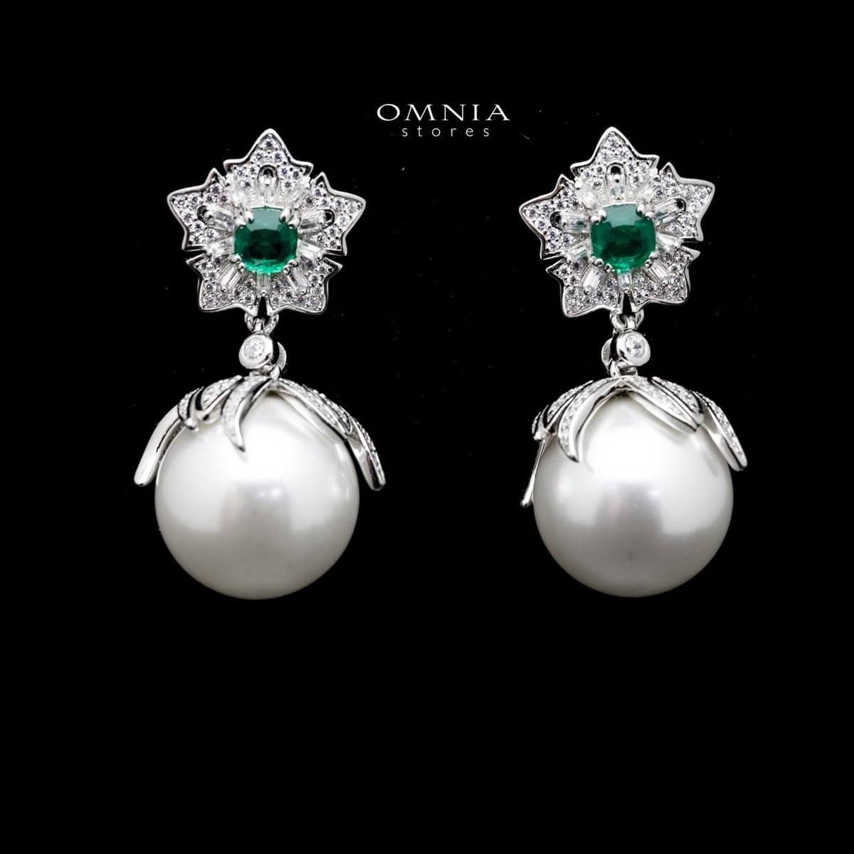 Omnia Elizabeth Fresh Real Water Pearl Earrings in 925 Silver High Quality Simulated diamonds - OMNIASTORES UAE