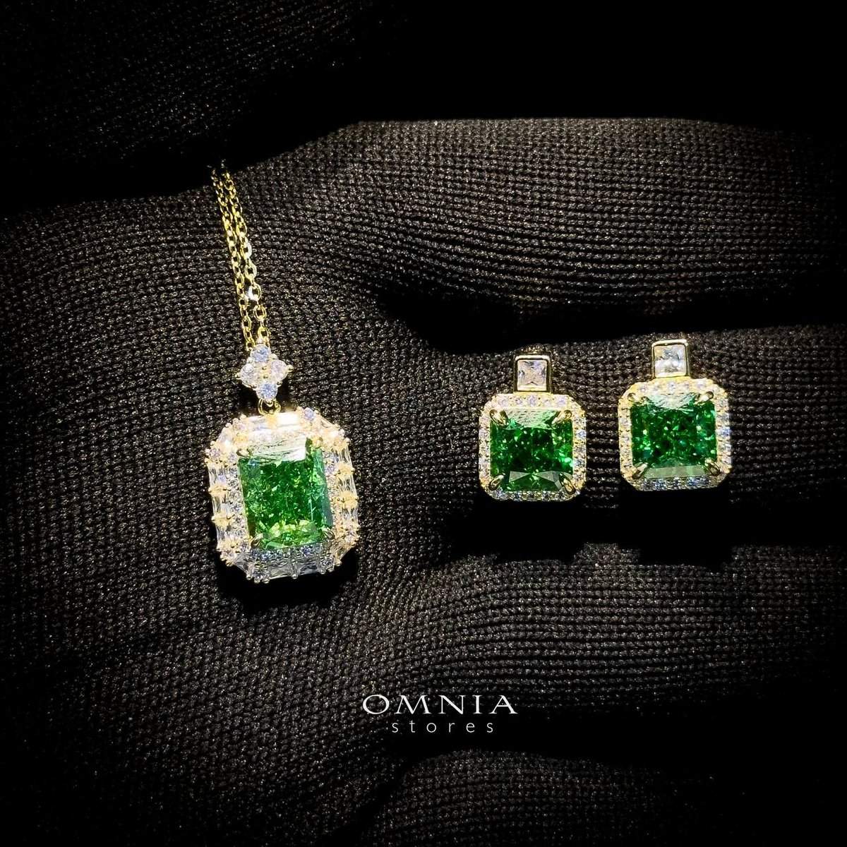Omnia Mai Green Set in 925 Silver with High Quality Iced Cut Stone - OMNIASTORES UAE