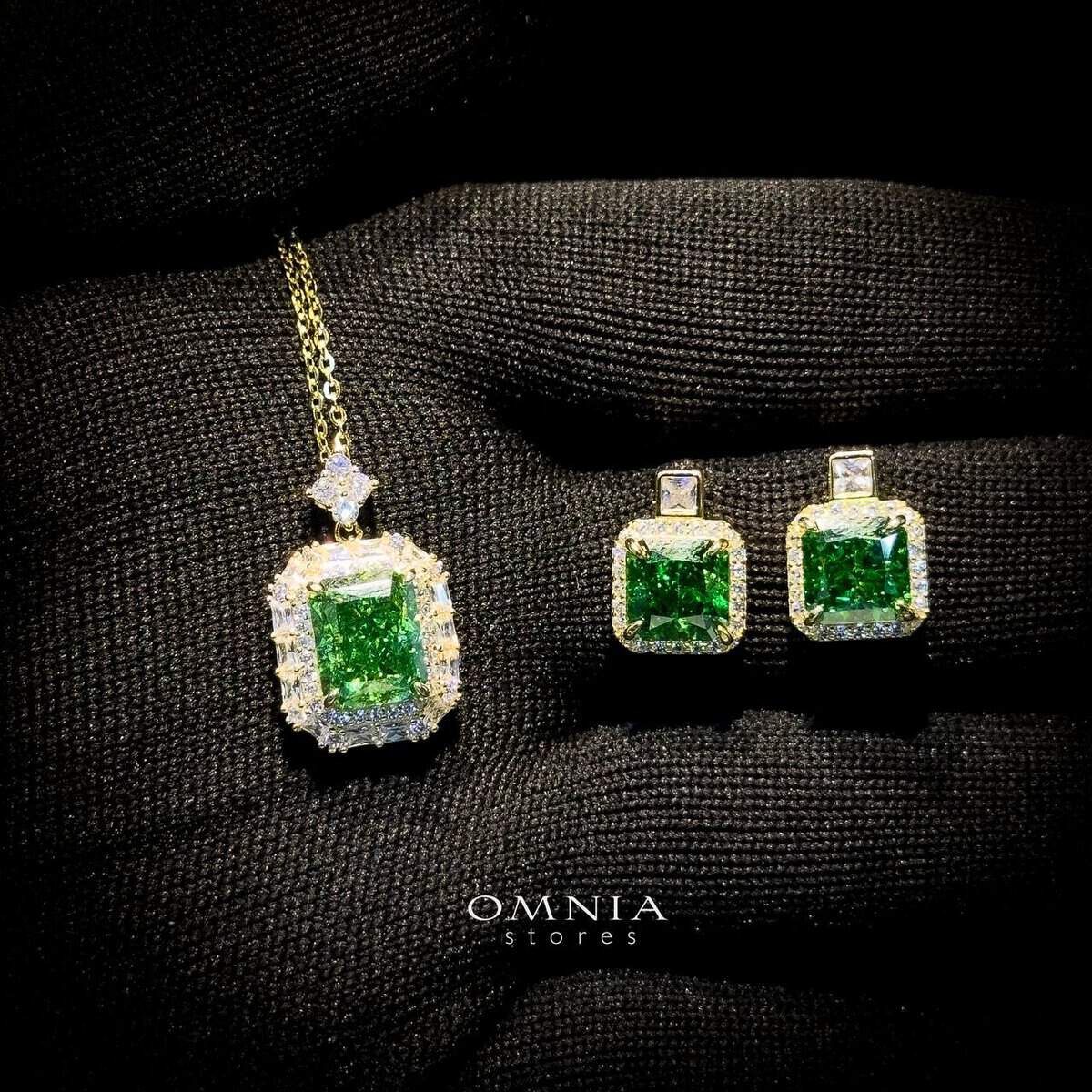Omnia Mai Green Set in 925 Silver with High Quality Iced Cut Stone - OMNIASTORES UAE