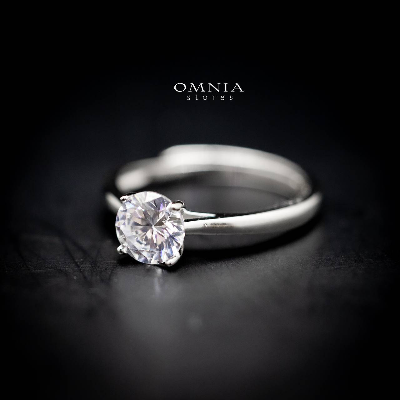 Omnia Classic Solitaire Ring in 92.5 Silver with High Quality Iced Cut Stone - OMNIASTORES UAE
