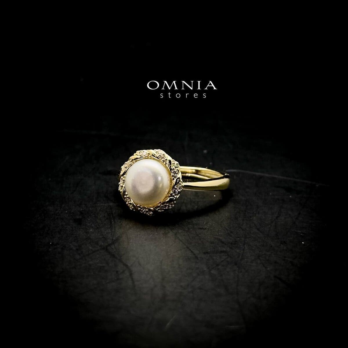 Omnia Zareen Pearl Floral Ring with Iced Cut Stones in High Quality 92.5 Silver - OMNIASTORES UAE