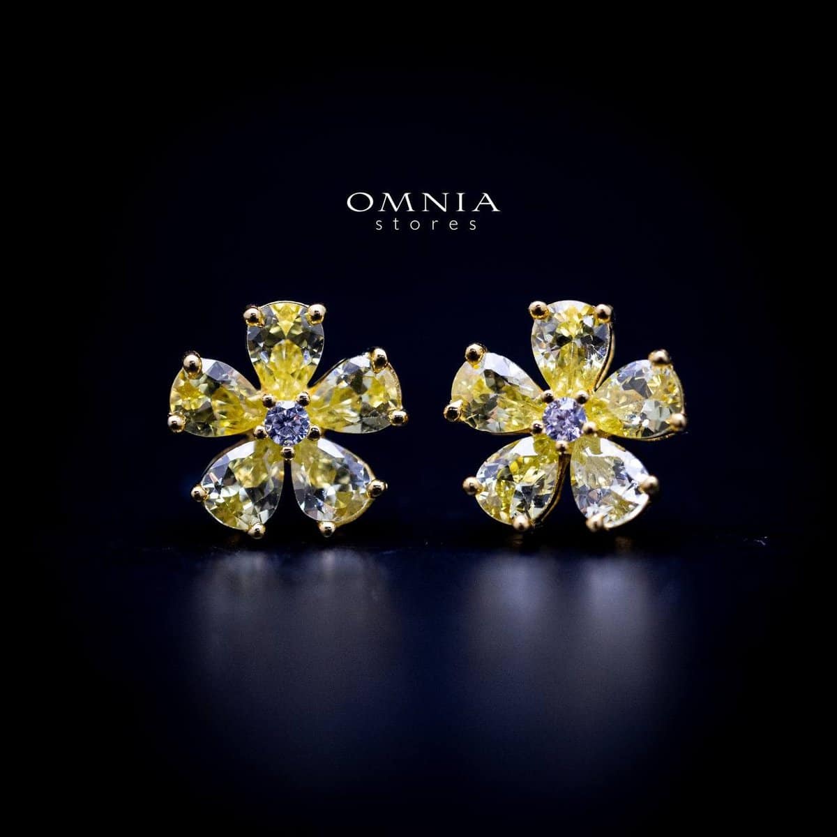 Omnia Yellow Radiance Flower Stud Earrings In 92.5 Silver with High Quality Simulated Diamonds - OMNIASTORES UAE