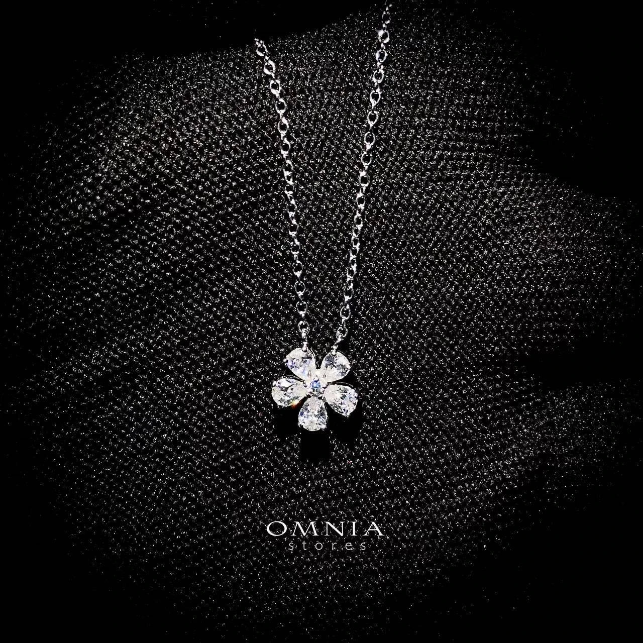 Omnia Classic white Flower Necklace In 92.5 Silver with High Quality Simulated Diamonds - OMNIASTORES UAE