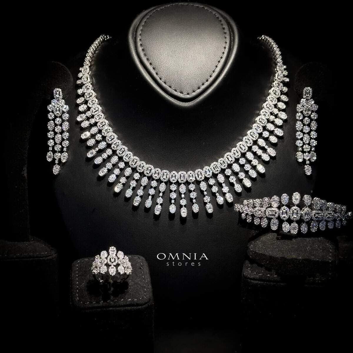 Omnia Leen White Luxury Bridal Full Set in High Quality Zircon Stone Rhodium Plated - OMNIASTORES UAE