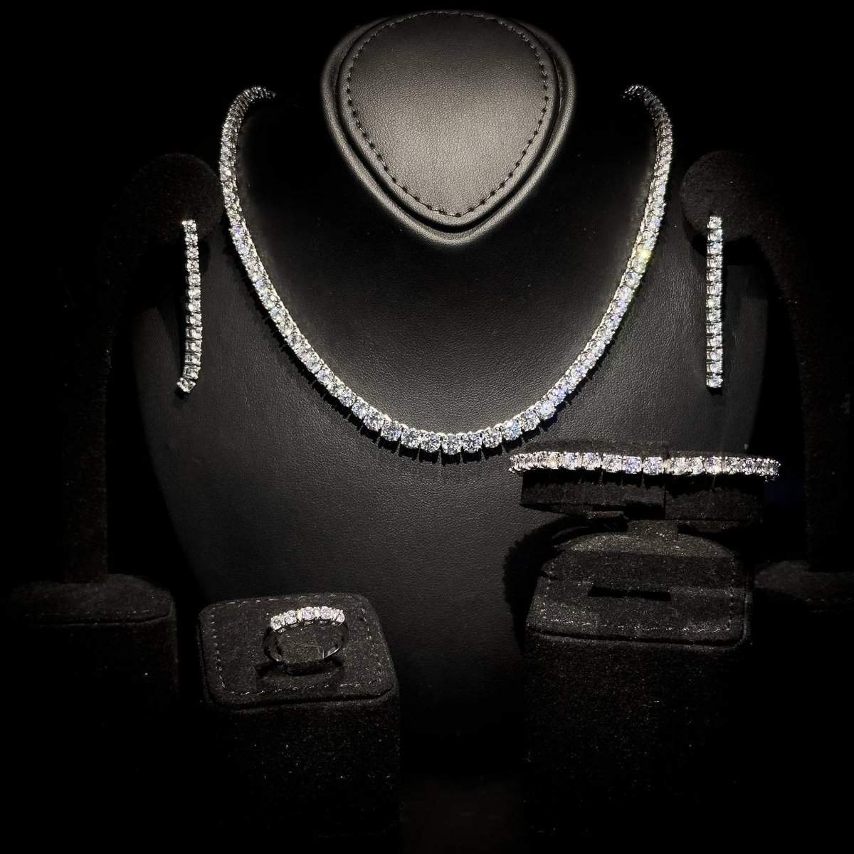 Omnia Gia White Bridal Full Set In 925 Silver High Quality Simulated Diamonds - OMNIASTORES UAE