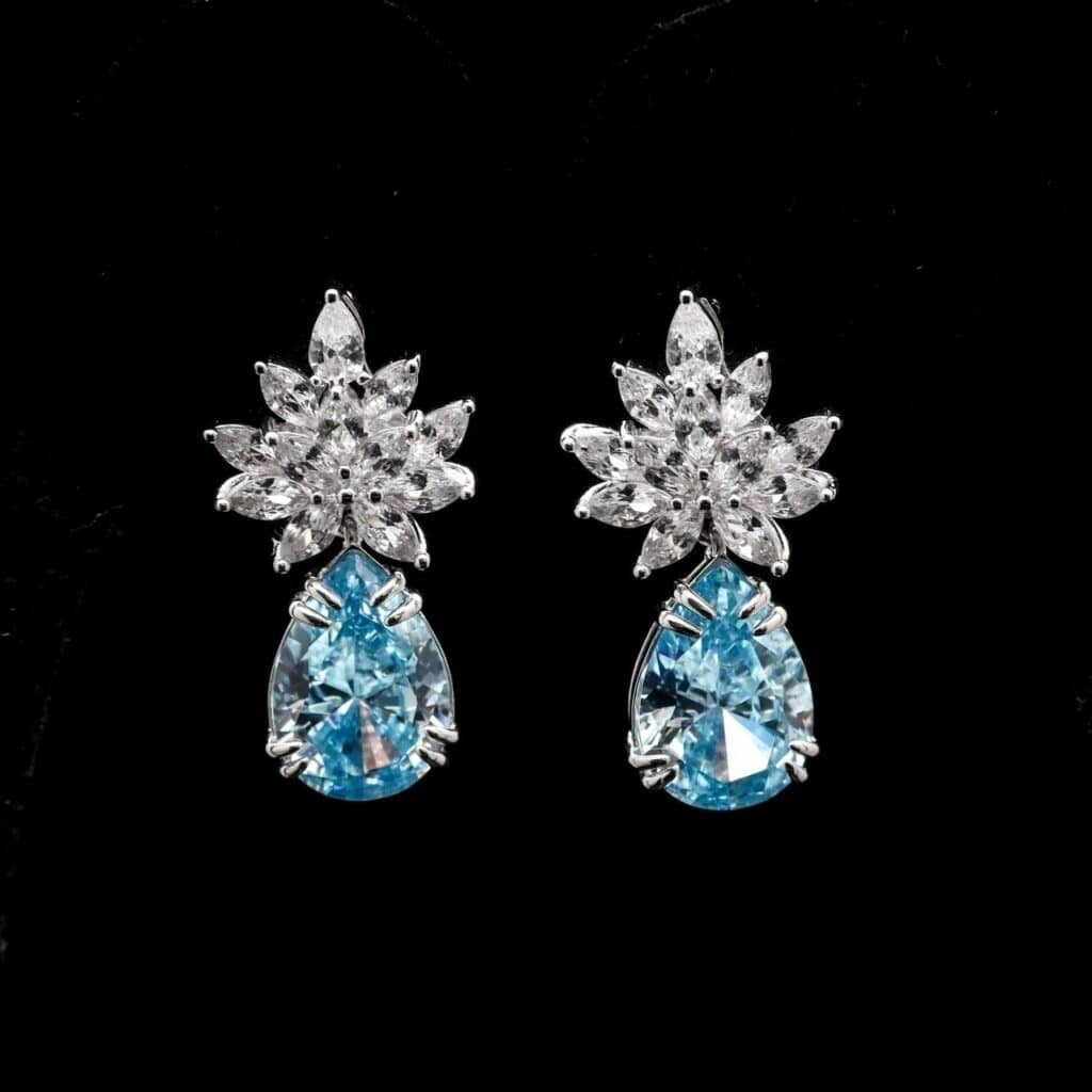 Omnia Cidra Sky Blue Earrings In 92.5 Silver High Quality Simulated diamonds - OMNIASTORES UAE