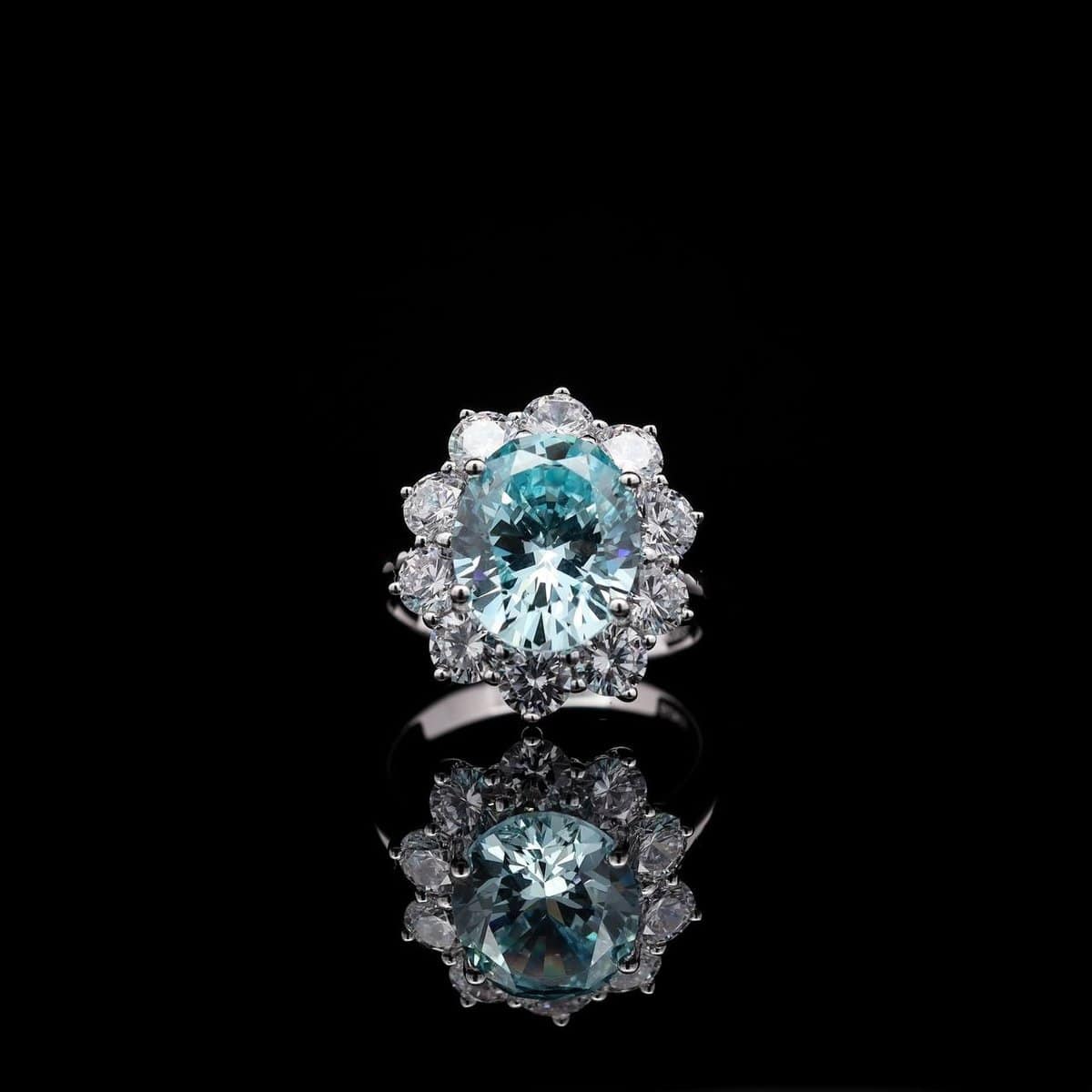 Omnia Elara Sky blue Oval Ring in 92.5 Silver with High-Quality Simulated Diamonds - OMNIASTORES UAE