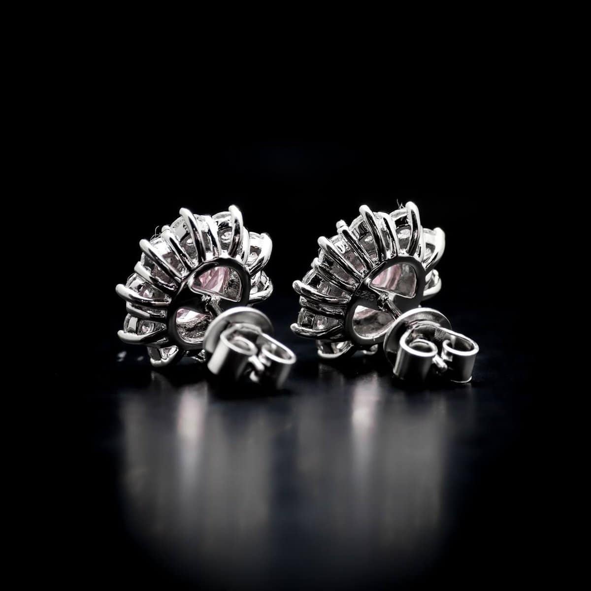 Omnia Elara Pink Oval Stud Earrings in 92.5 Silver with High-Quality Simulated Diamonds - OMNIASTORES UAE