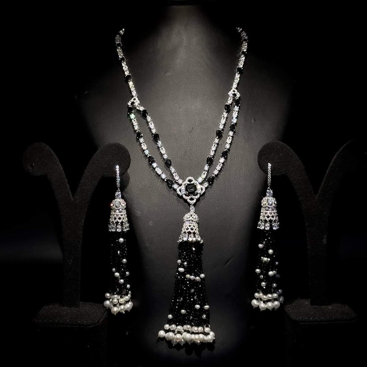 Omnia Mariella Onyx Tassel Necklace and Earring Set in High-Quality Simulated Diamonds with Black Pearl Details - OMNIASTORES UAE