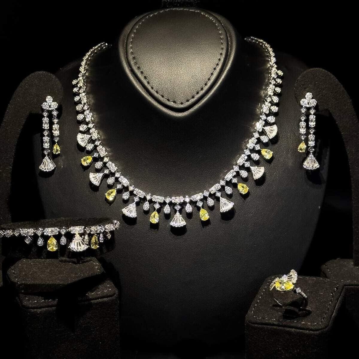 Omnia Marwa Yellow Bridal Full Set in High Quality Zircon Stone Rhodium Plated - OMNIASTORES UAE