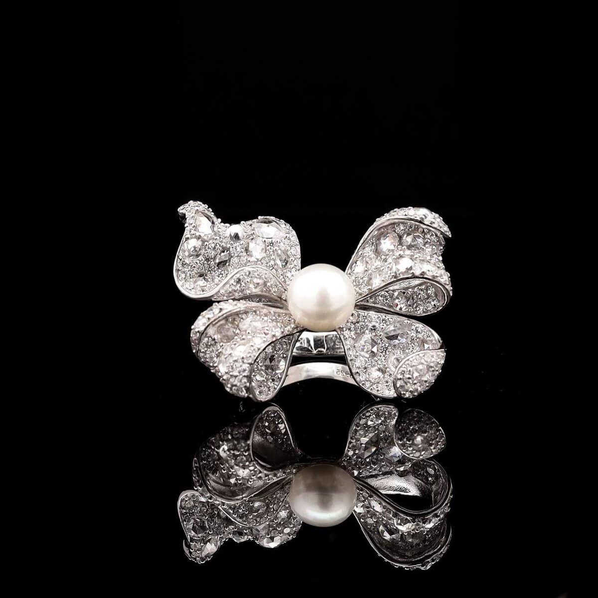 Omnia Pearl Butterfly Ring in 92.5 Silver with High Quality Simulated Diamonds - OMNIASTORES UAE