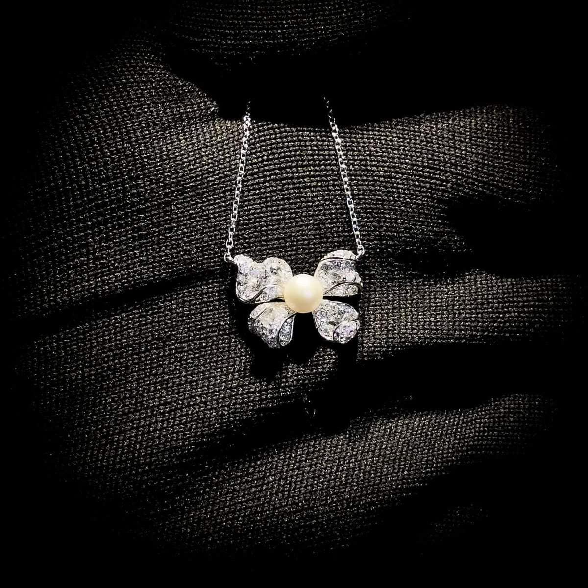 Omnia Pearl Butterfly Necklace in 92.5 Silver with High Quality Simulated Diamonds - OMNIASTORES UAE