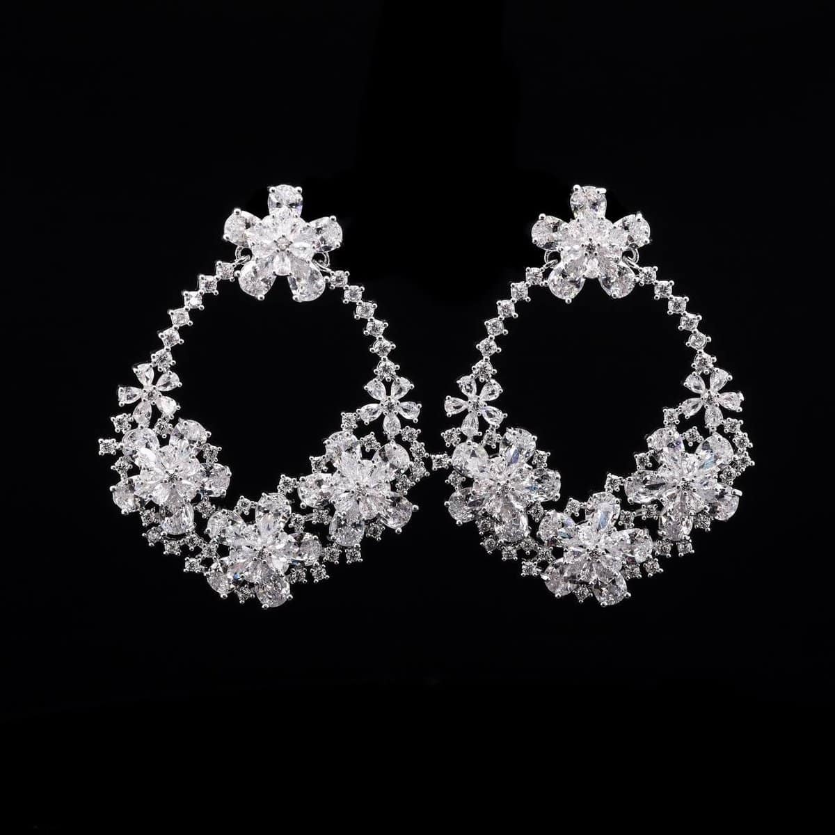 Omnia Elegant Floral Hoop Earrings in High-Quality Zircon Stone and Rhodium Plated - OMNIASTORES UAE