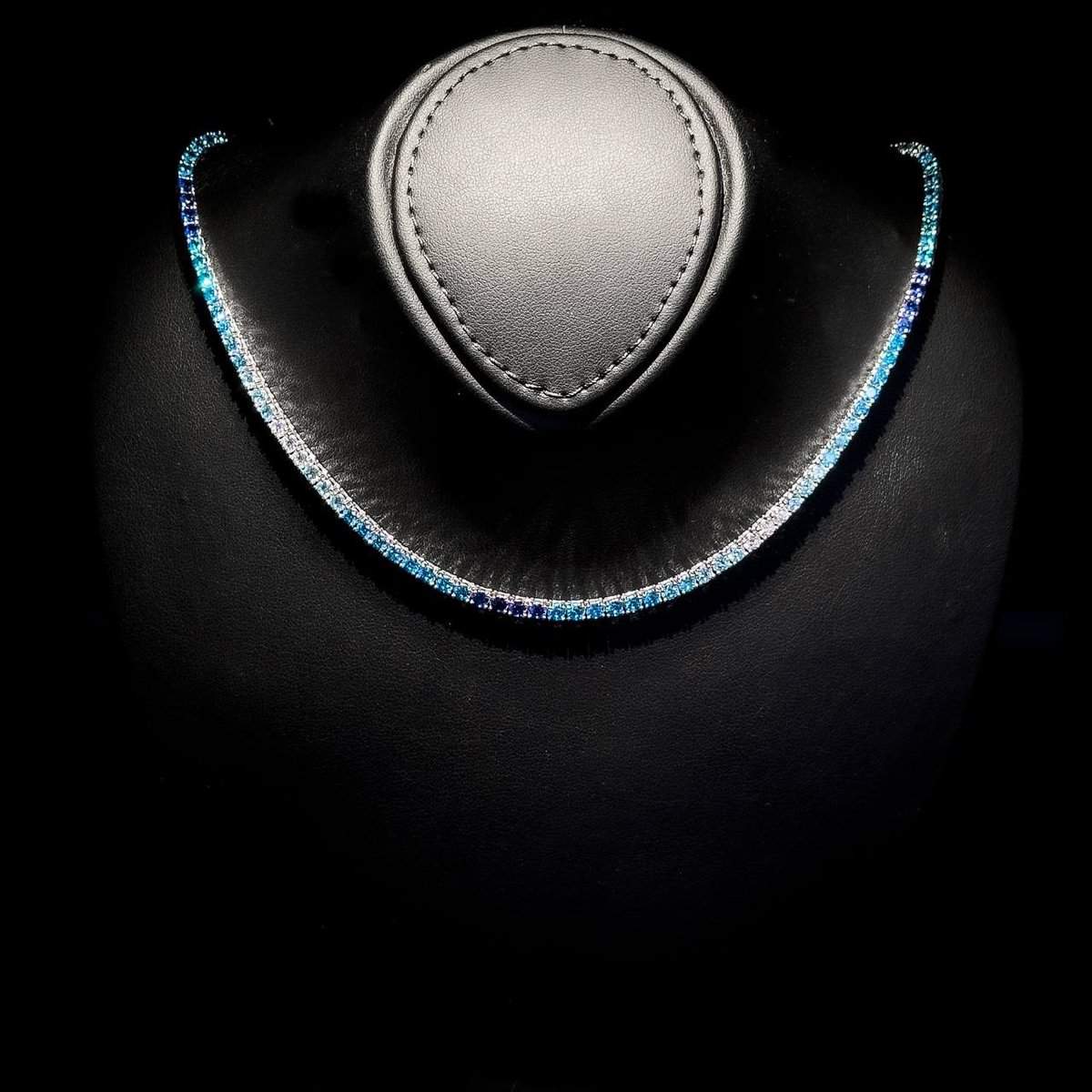 Omnia Saleen Blue Tennis Necklace 3mm 42cm in 92.5 Silver with High Quality Simulated Diamonds - OMNIASTORES UAE