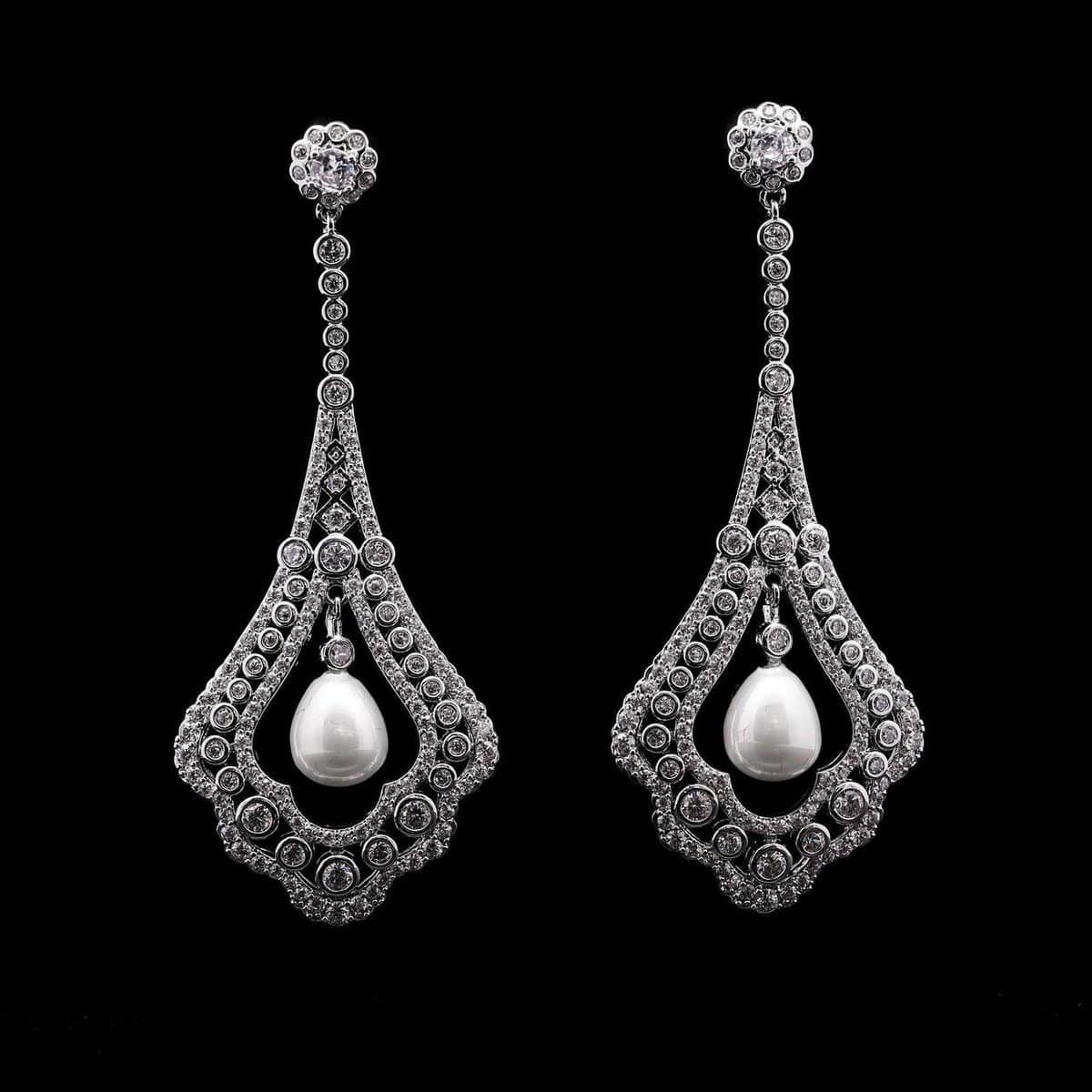 Omnia Silver Teardrop Earrings with High-Quality Zircon Stones and Pearl in Rhodium-Plated Finish - OMNIASTORES UAE