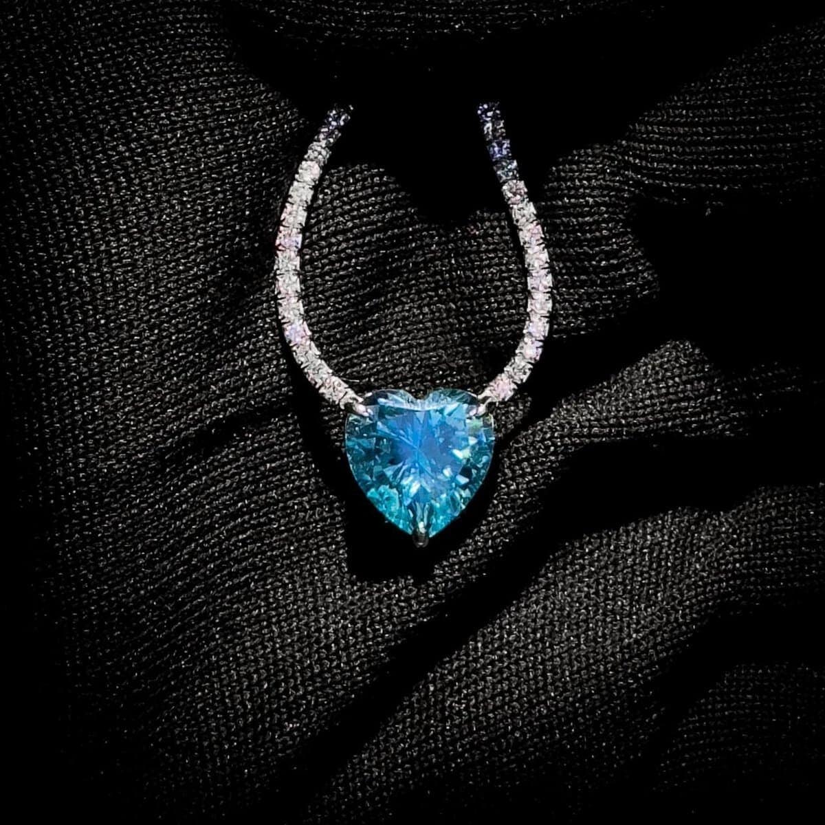 Omnia Heart Sky Blue Necklace 925 Pure Silver Jewelry in High Quality Simulated Diamonds - OMNIASTORES UAE