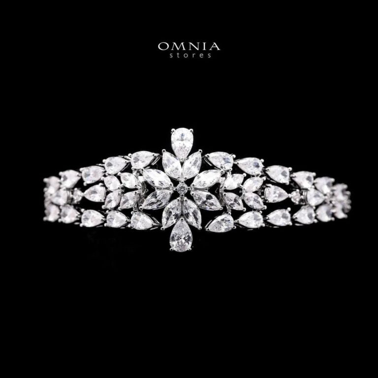 طقم إكسسوارات عرائس كامل فاخر من Omnia Sheena باللون الأبيض بطلاء الروديوم وحجر الزركون عالي الجودة