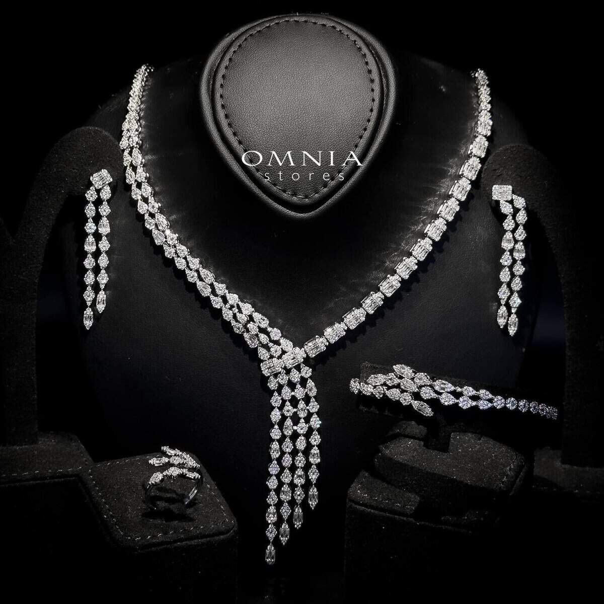 Omnia Arwen White - OMNIASTORES UAE