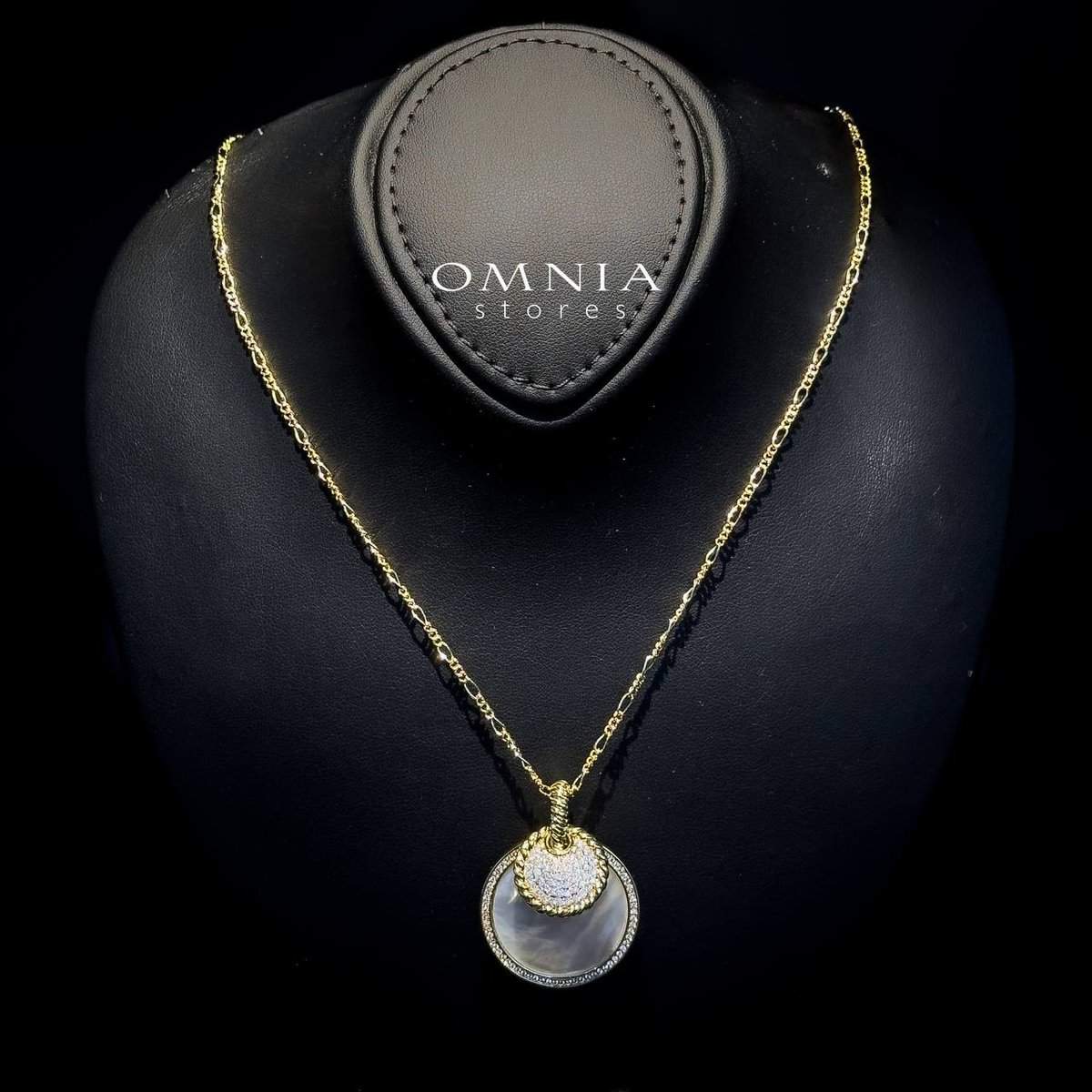 Omnia Zohair Pendant Necklace in Brass Gold Plated with Mother of Pearl - OMNIASTORES UAE