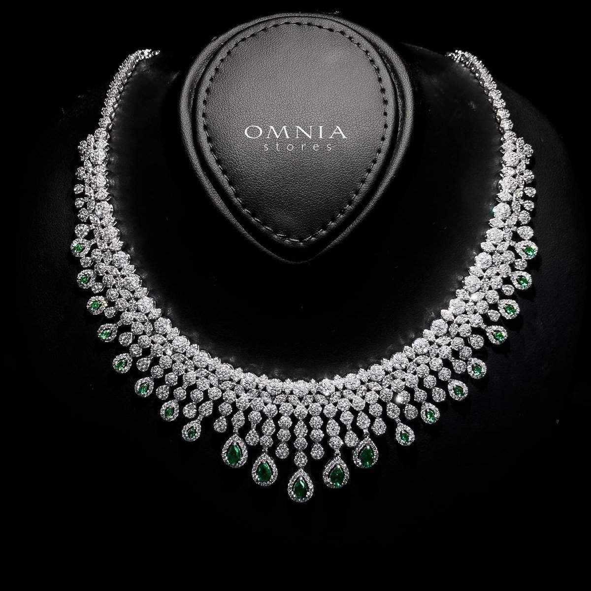 Omnia Daisy Green Bridal Full Set in High Quality Zircon Stone in Rhodium Plated - OMNIASTORES UAE