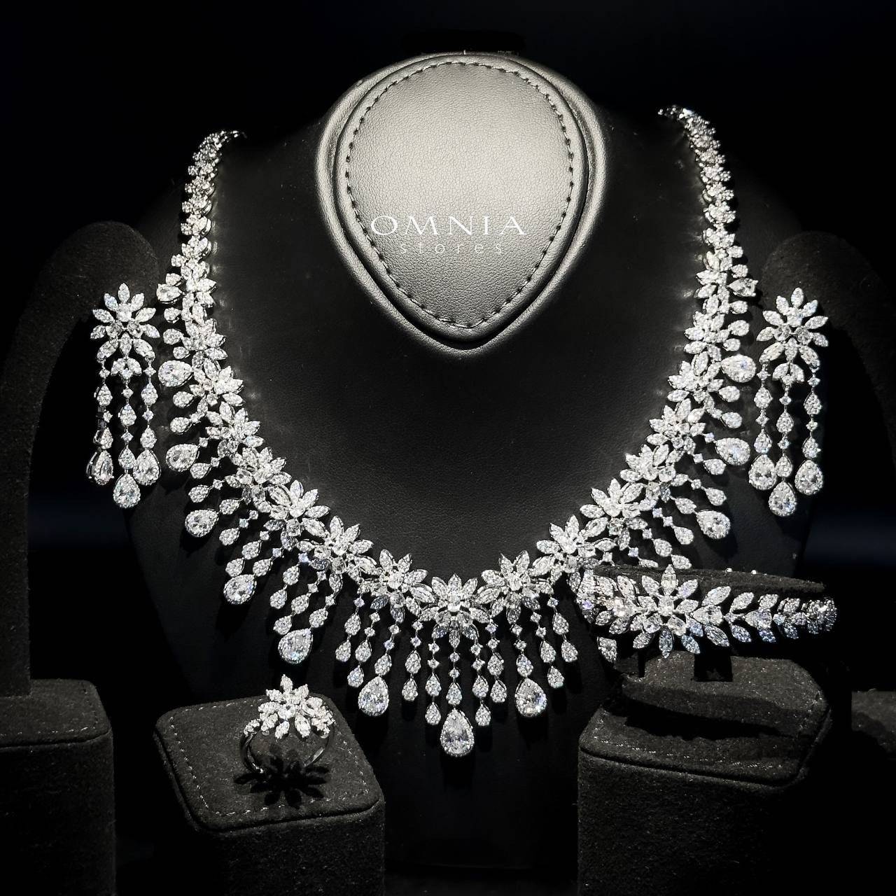 Omnia Anoud White Luxury Bridal Choker Full Set in High Quality Rhodium Plated Zircon Stones - OMNIASTORES UAE