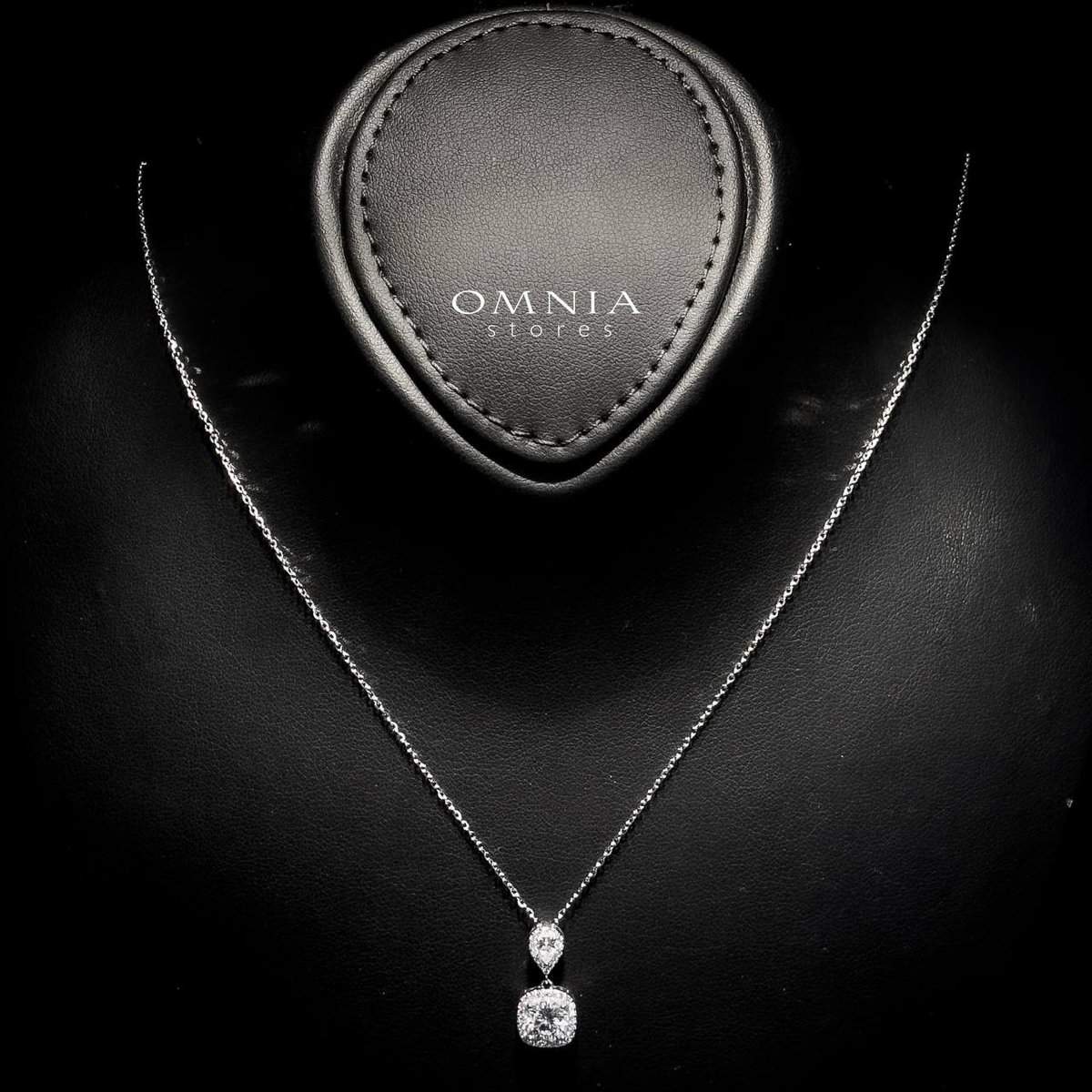 Omnia Madison Drop Pendant Necklace in 92.5 Silver with High-Quality Iced Cut Stones - OMNIASTORES UAE