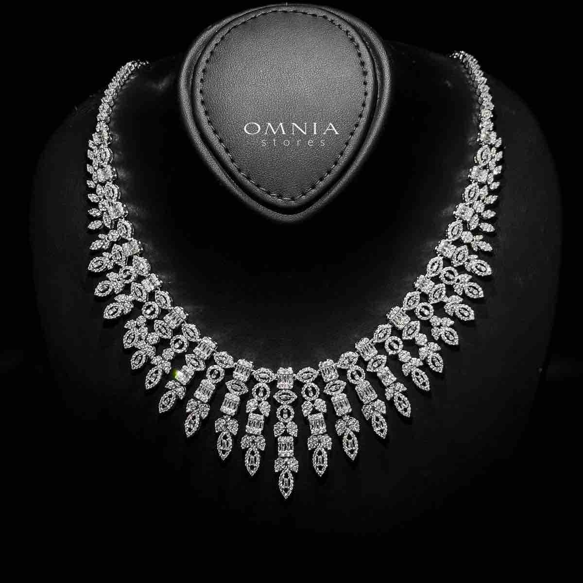 Ruqaya Silver Color Bundle Set - OMNIASTORES UAE