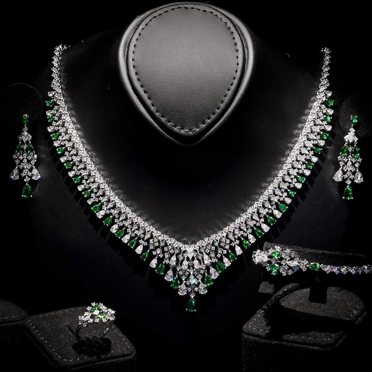 Omnia Melora Green - OMNIASTORES UAE