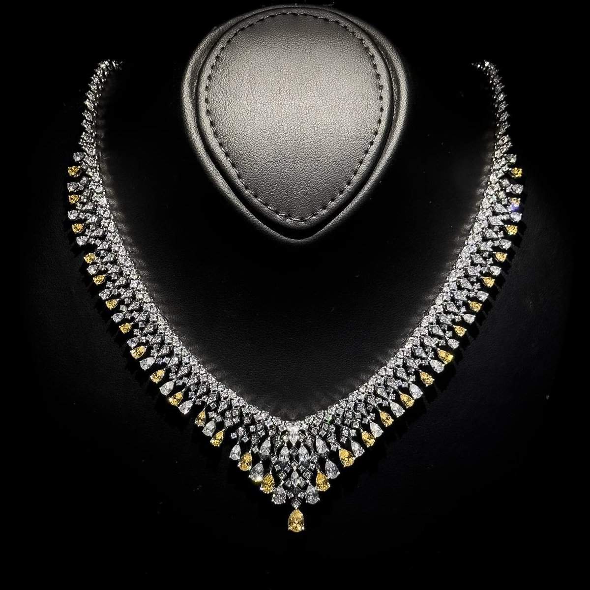 Omnia Melora Yellow and White Bridal Full Set with Pear-Cut and Baguette Zircon in Cascading Design in High-Quality Rhodium Plated - OMNIASTORES UAE