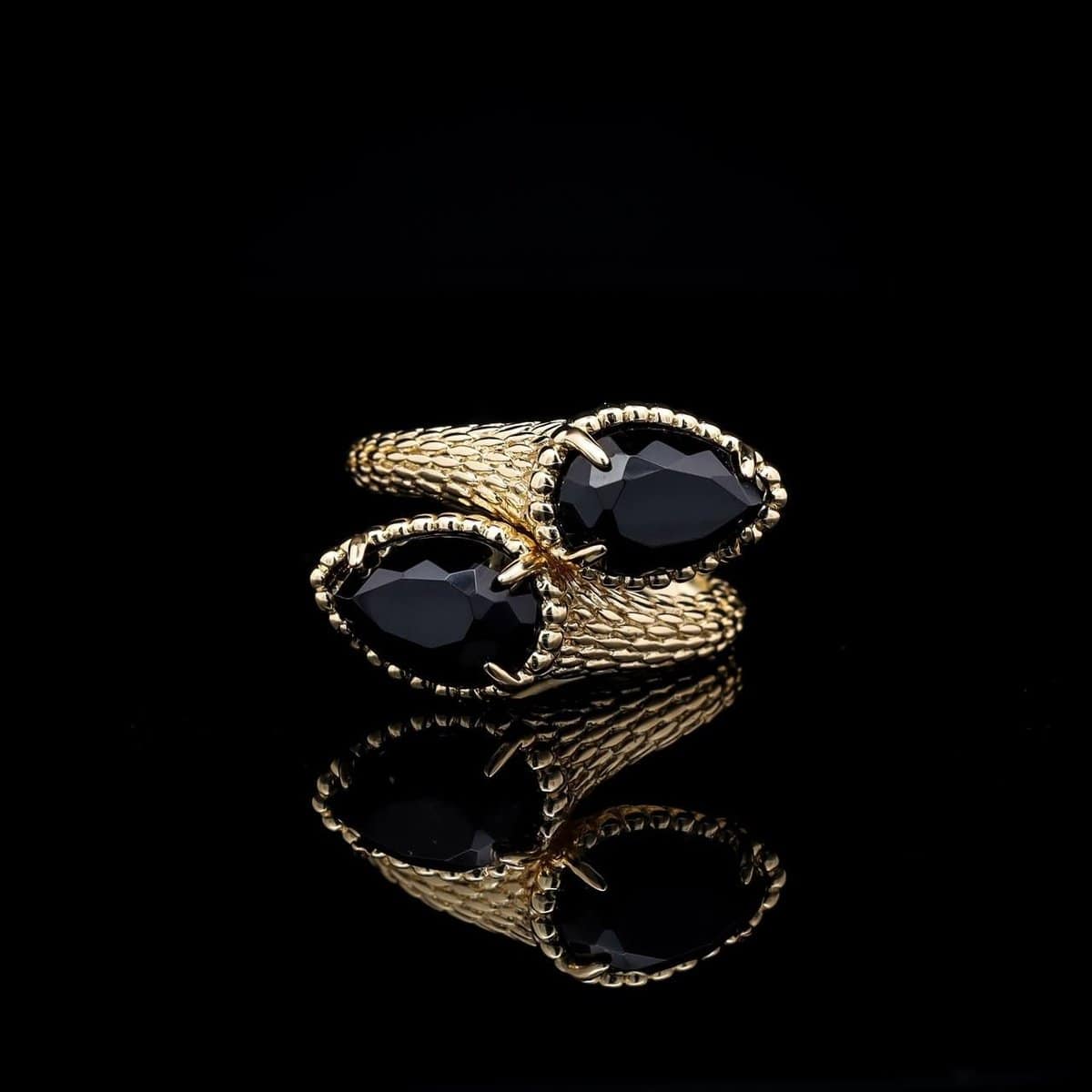 Omnia Ring in Black Agate Stone in High-Quality Gold Plated - OMNIASTORES UAE
