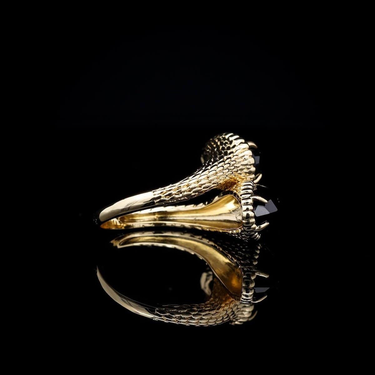 Omnia Ring in Black Agate Stone in High-Quality Gold Plated - OMNIASTORES UAE