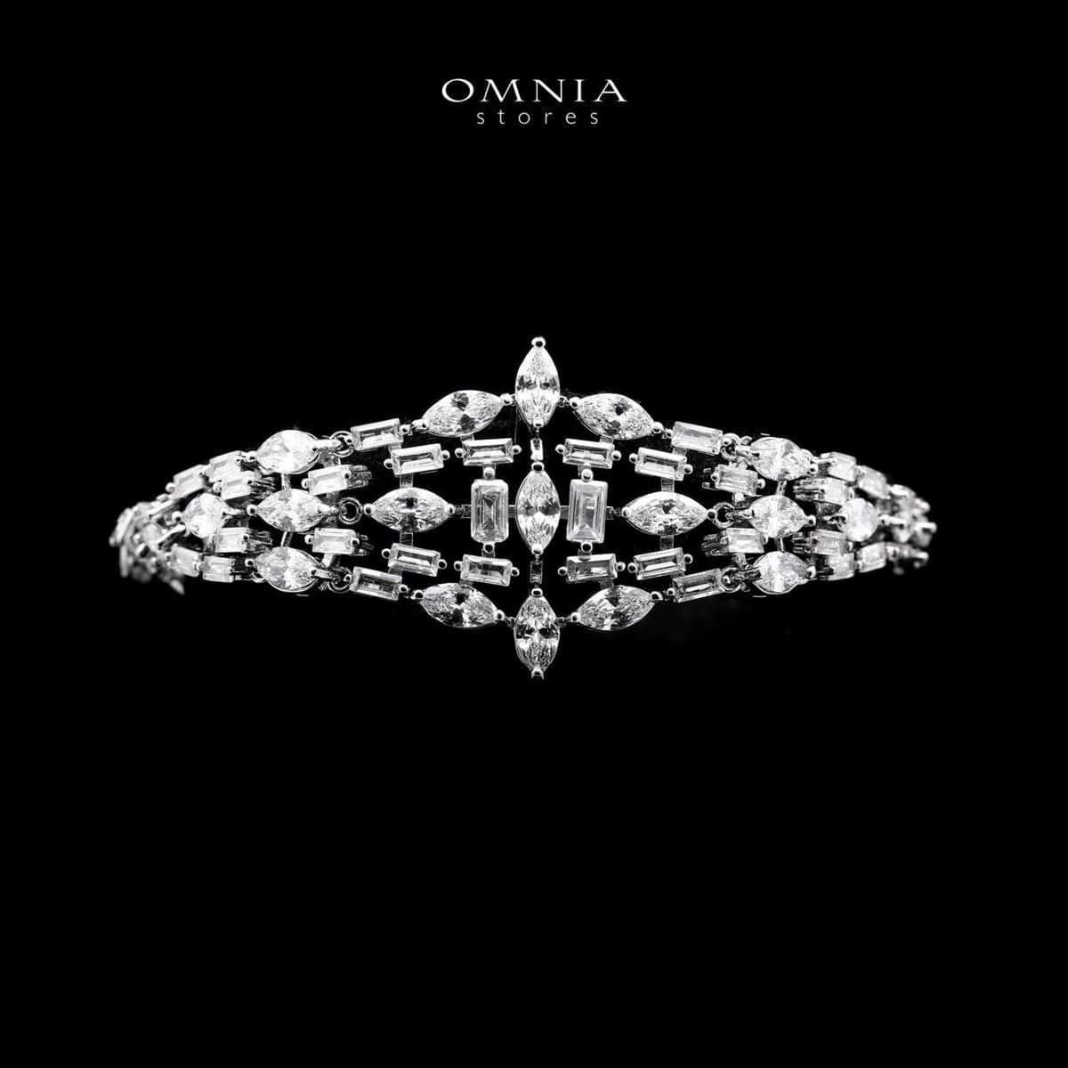 Omnia Soheila White Luxury Bridal Full Set with Emerald and Pear-Cut High-Quality Simulated Diamonds Rhodium Plated - OMNIASTORES UAE