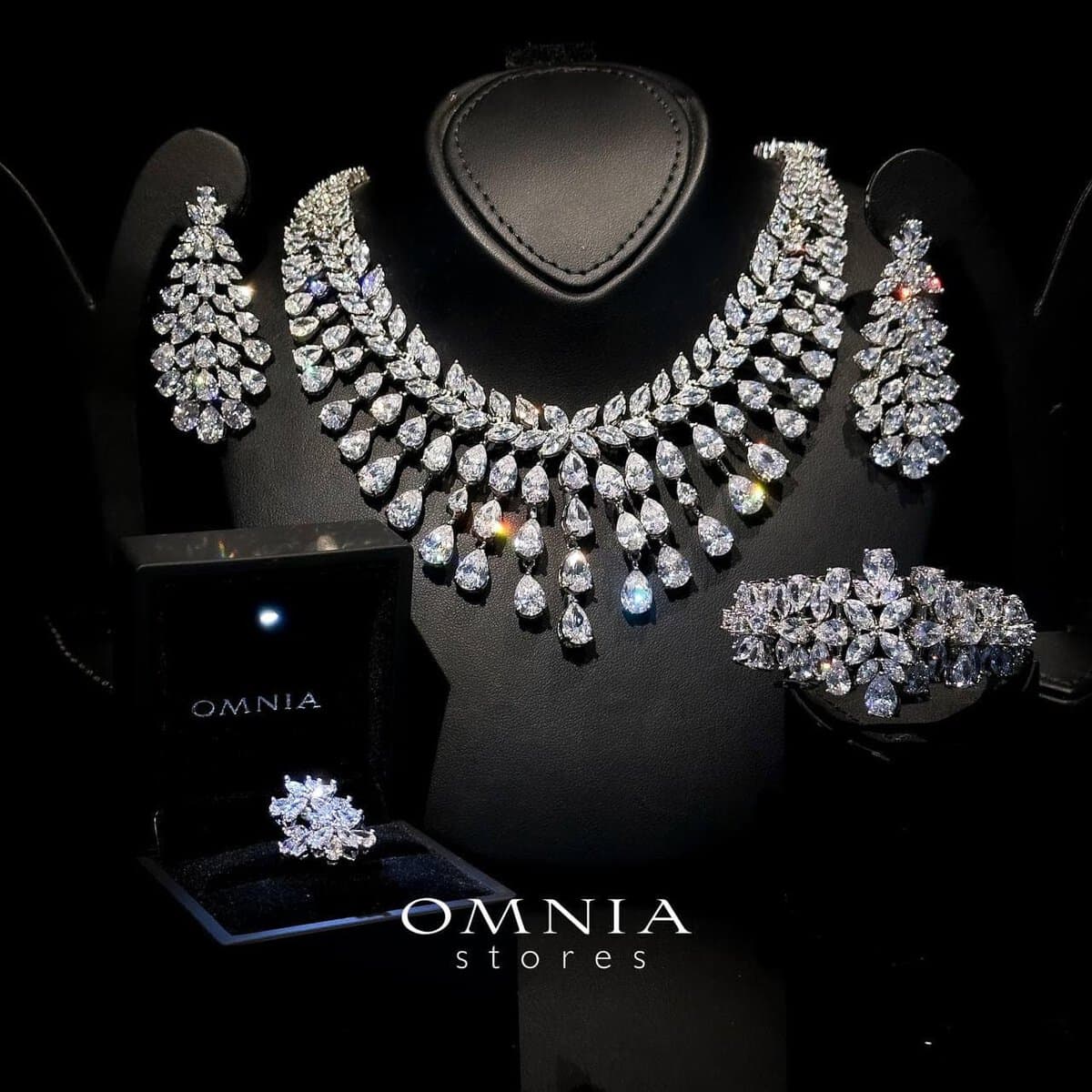 Omnia Sufia Bridal Full Set in High Quality Simulated Diamonds with Pear and Marquise Cut Stones, Rhodium Plated - OMNIASTORES UAE